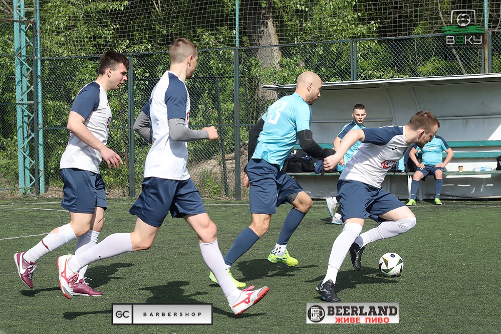 ЕКСПРЕС-ПІДСУМКИ. Чемпіонат Києва «В9ку» 5х5. Ліга Gold. Півфінали