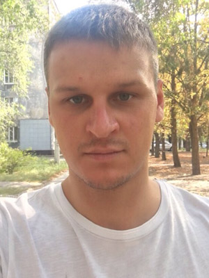 Антон Волосов