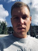 Володимир Книженко