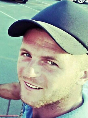 Олег Пазинич