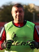 Олег Довженко