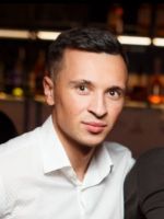 Роман Зенцев