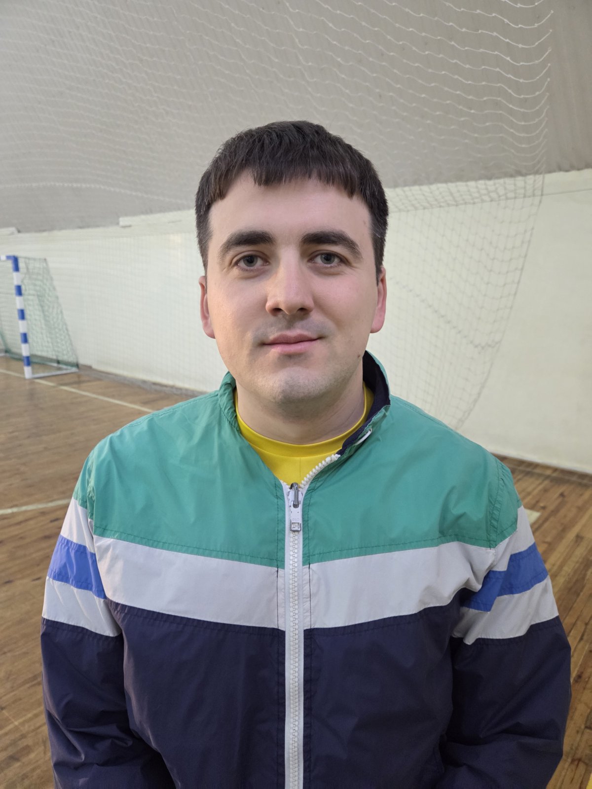 Дмитро Корень