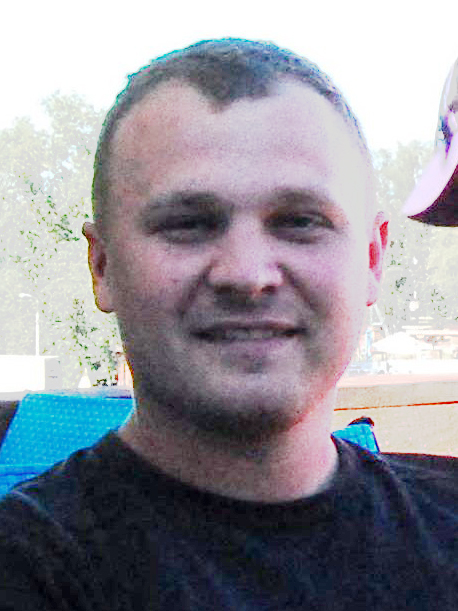 Максим Зубков