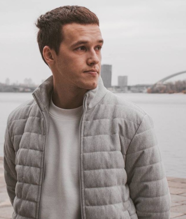 Сергій Леоненко