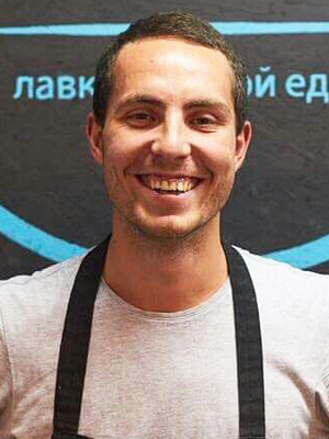 Никита Иванов