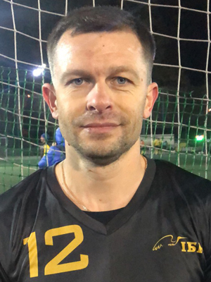 Олександр Бондар